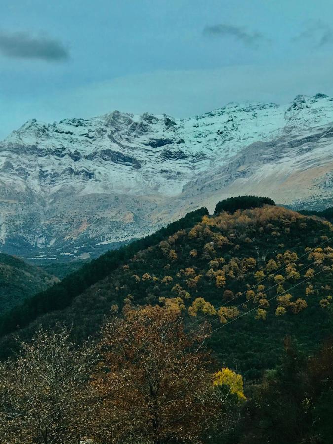 Theasis-Igloo Villa Pramanta Eksteriør billede
